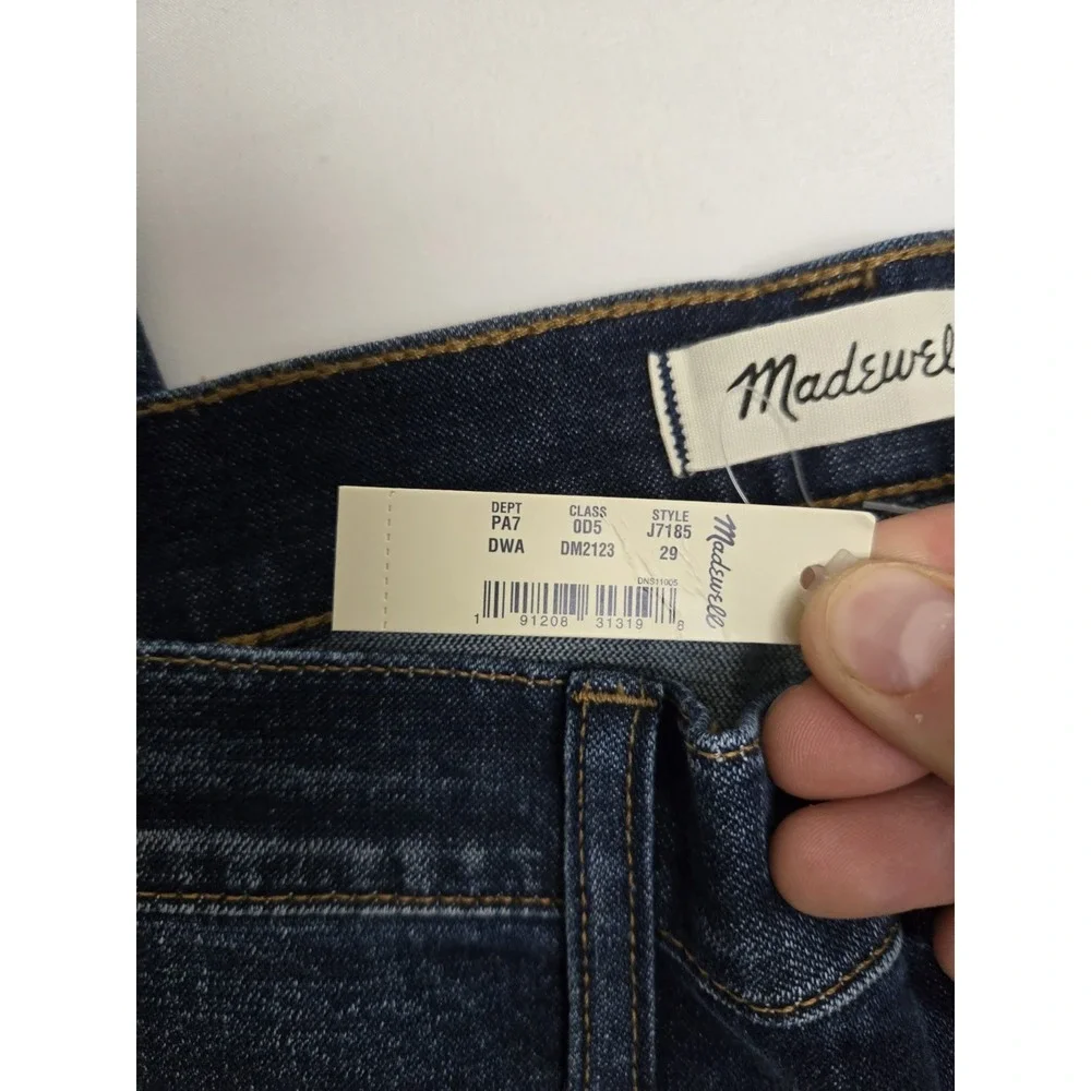 MadeWell womens dark wash Demi boot frayed jeans ‎ J7185 NWT sz 29